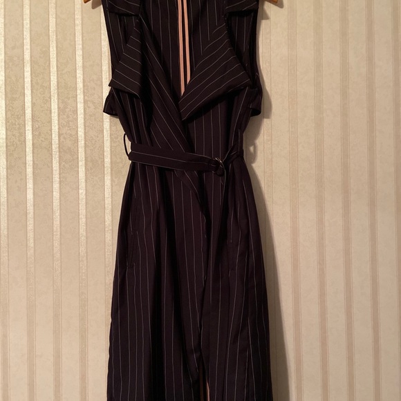 Pinstripe pull over - Picture 2 of 2